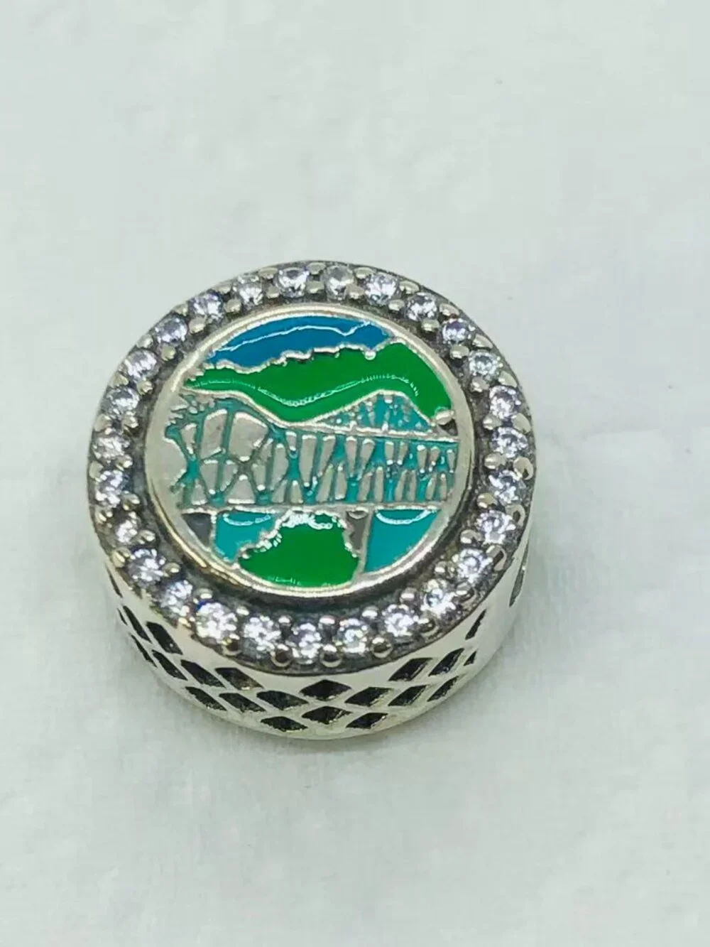 ✨ ✨Pandora Kentucky 606 Travel Exclusive Dangle Charm Pendant